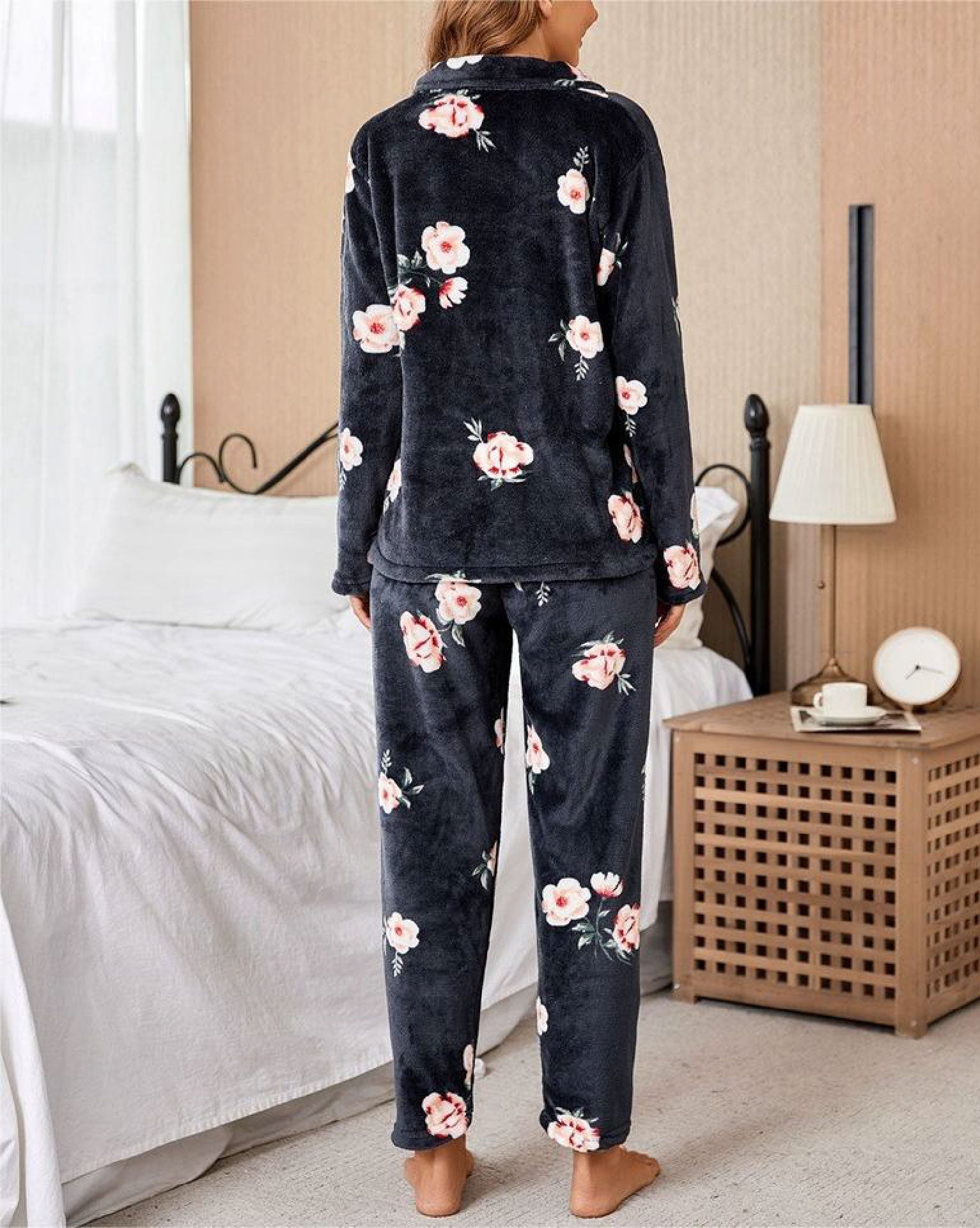 Pyjama - Bloemen - Zwart - 2 delig